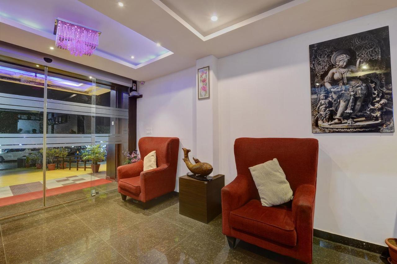 Capital O Hotel Samanvi International Belur  Zewnętrze zdjęcie