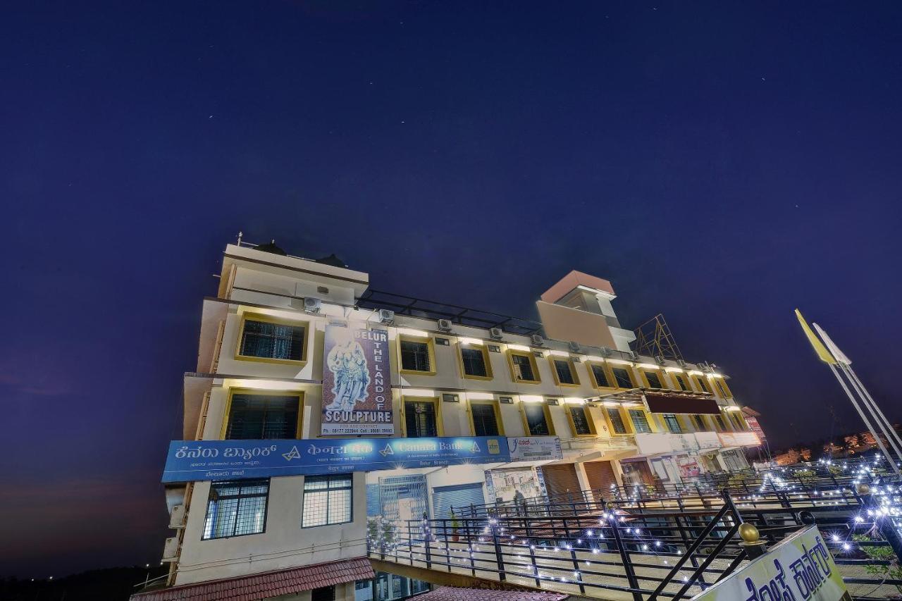 Capital O Hotel Samanvi International Belur  Zewnętrze zdjęcie
